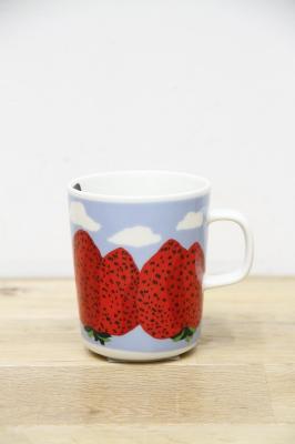 Mansikkavuoret　mug　マグカップ　2.5DL
