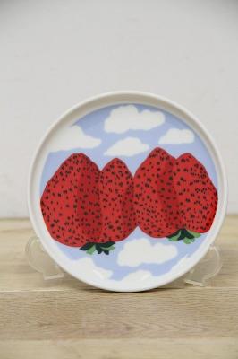 Mansikkavuoret　plate　diam　プレート　13.5cm
