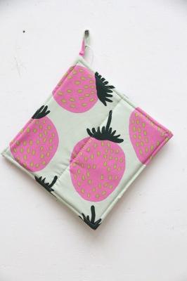 P.Mansikka　pot　holder
　ポットホルダー
