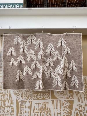 ラプアンカンクリ　ブラケット　KUUSI　blanket　90x130cm　7/brown-white