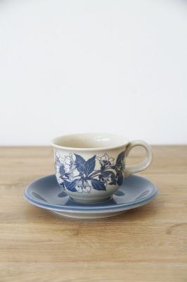 カップ＆ソーサー