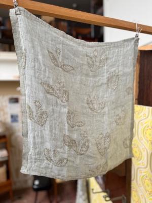 リネンタオル　KESAKUKKA　46×46ｃｍ　grey-olive