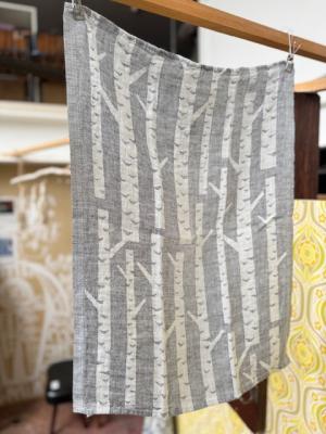 リネンタオル　KOIVU　46×90ｃｍ　white-grey